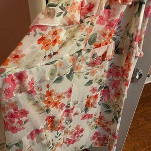 Jessica Howard tiered floral dress.